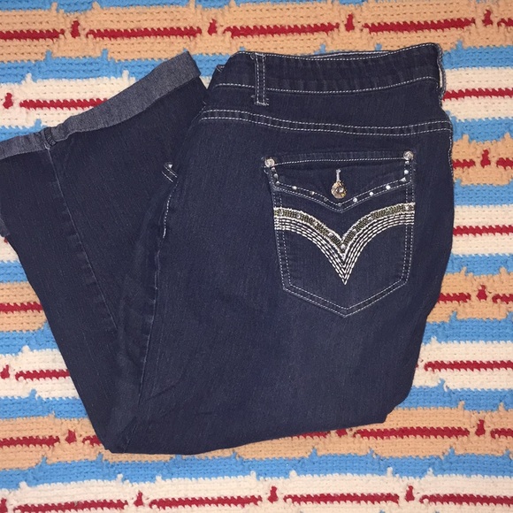 dkin Denim - DKIN embroidered capri jeans. EUC!